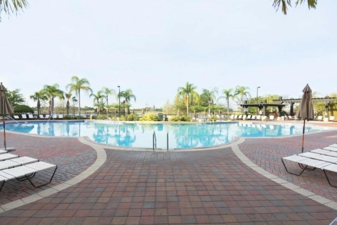 Modern Vacation Apartment With A Lake View At Vista Cay Resort Vc4816 オーランド エクステリア 写真