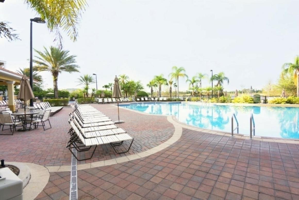 Modern Vacation Apartment With A Lake View At Vista Cay Resort Vc4816 オーランド エクステリア 写真