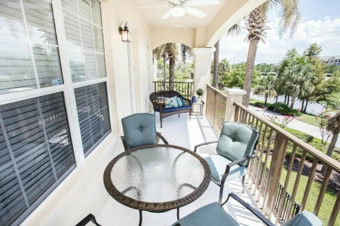 Modern Vacation Apartment With A Lake View At Vista Cay Resort Vc4816 オーランド エクステリア 写真