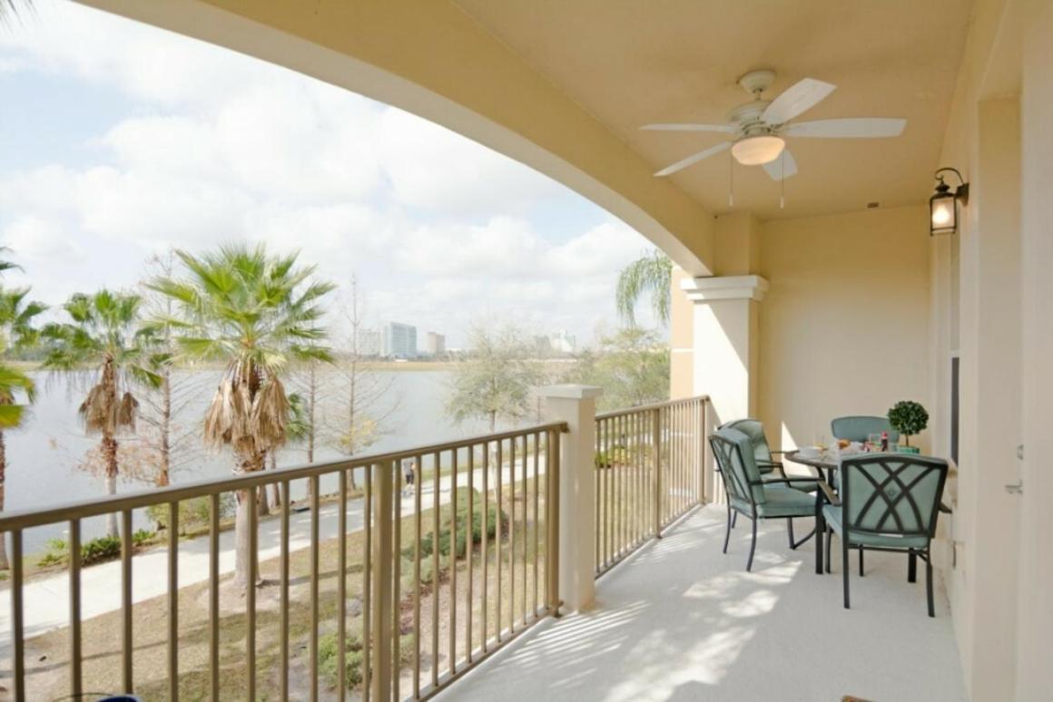 Modern Vacation Apartment With A Lake View At Vista Cay Resort Vc4816 オーランド エクステリア 写真