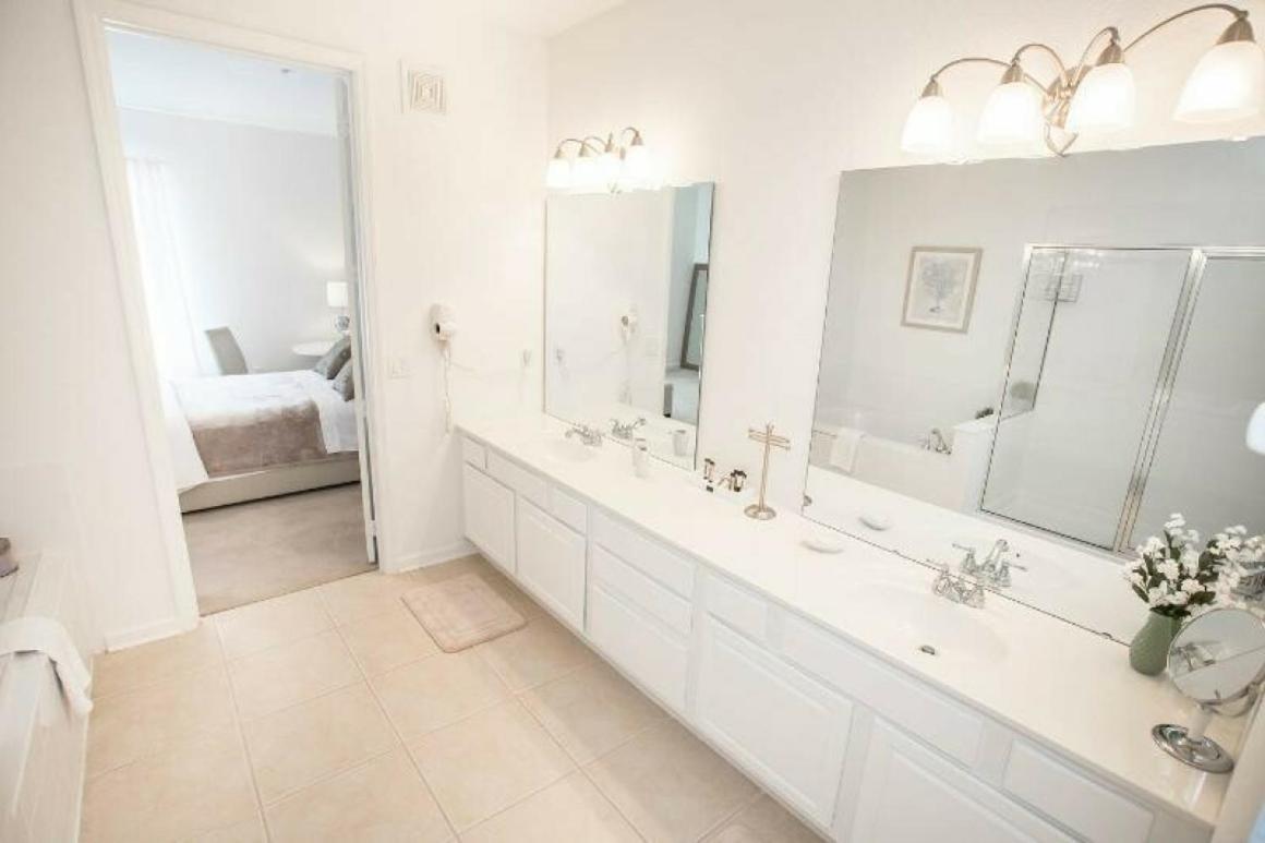 Modern Vacation Apartment With A Lake View At Vista Cay Resort Vc4816 オーランド エクステリア 写真